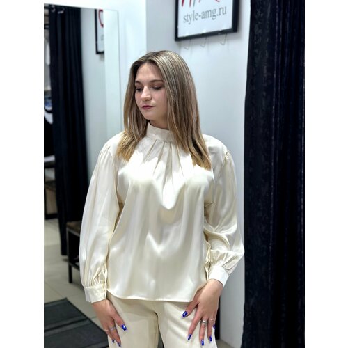 Блуза размер 46/50, бежевый