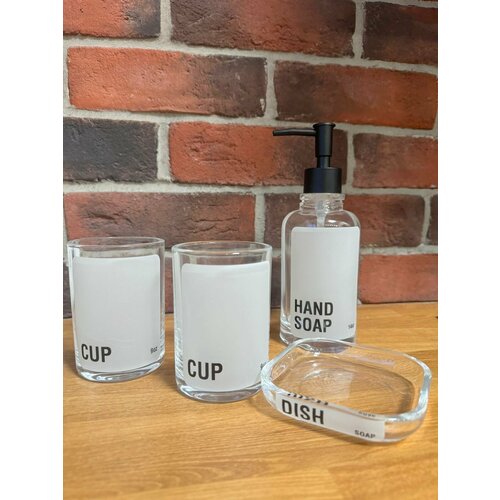 Набор для ванной комнаты, 4 предмета, стекло черный дозатор.