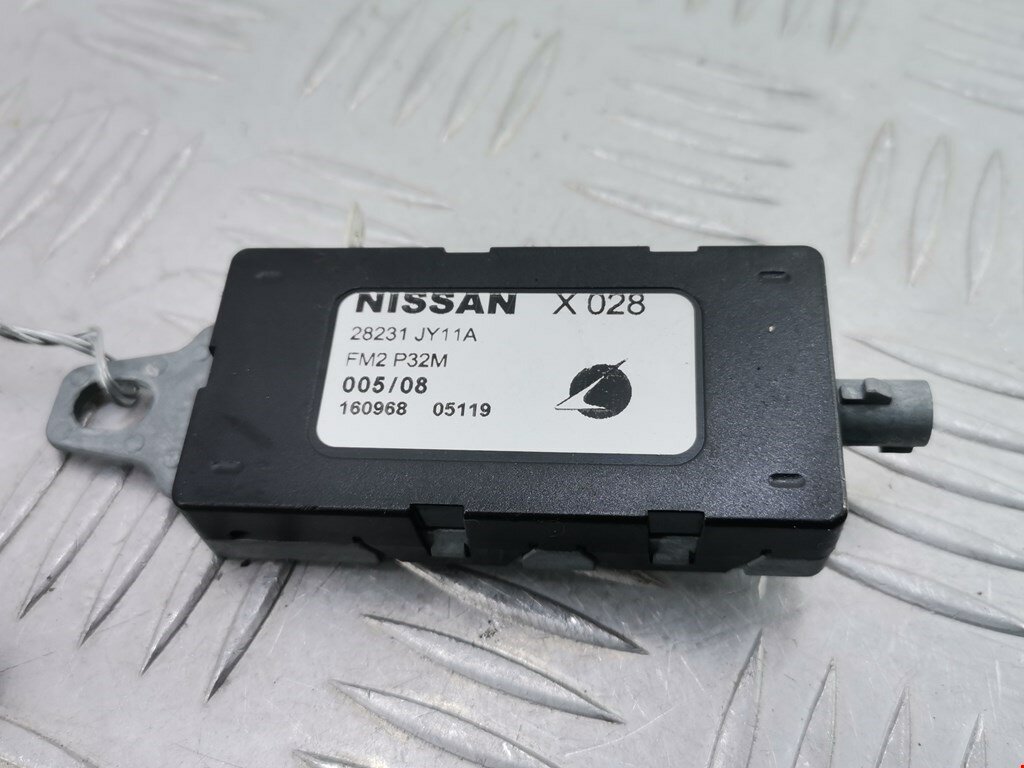 Усилитель антенны Renault Koleos 4080806900 арт. 1964462