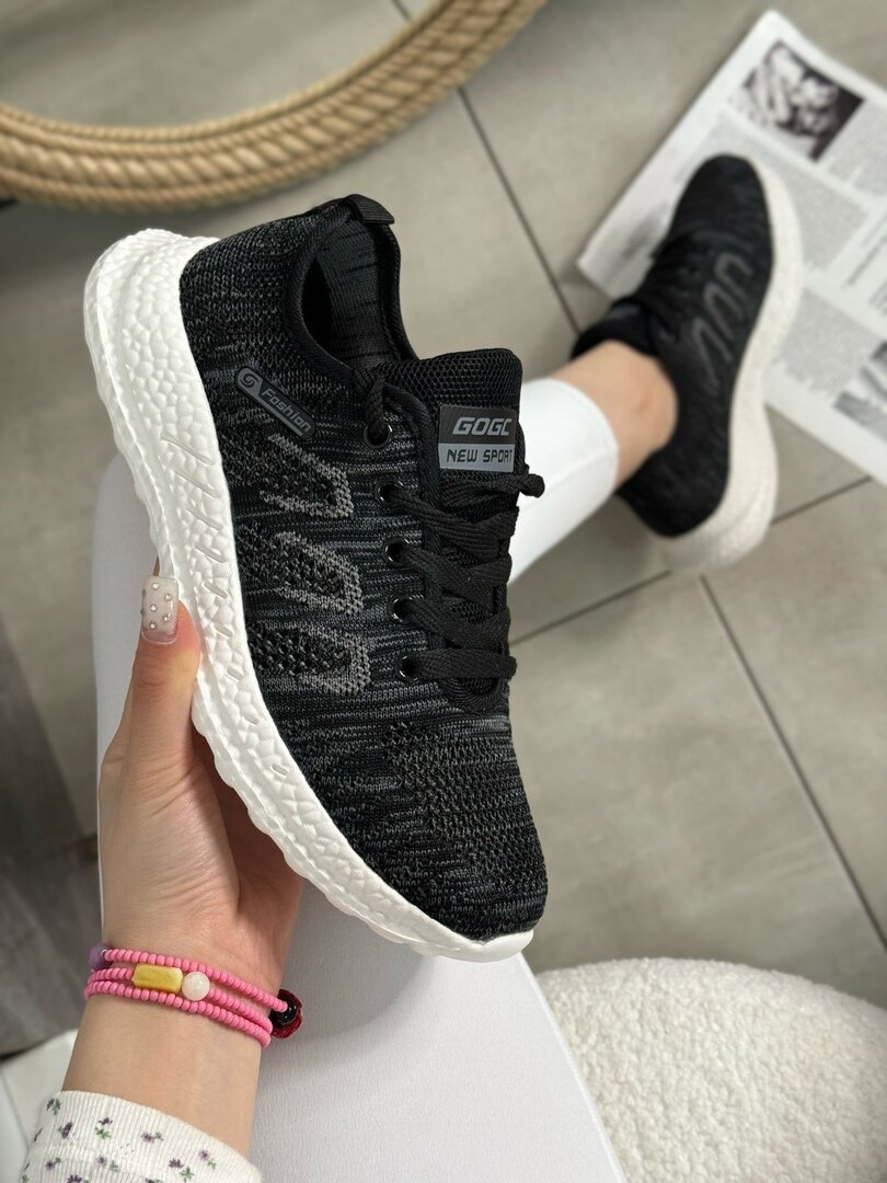 фото Кроссовки женские летние 38