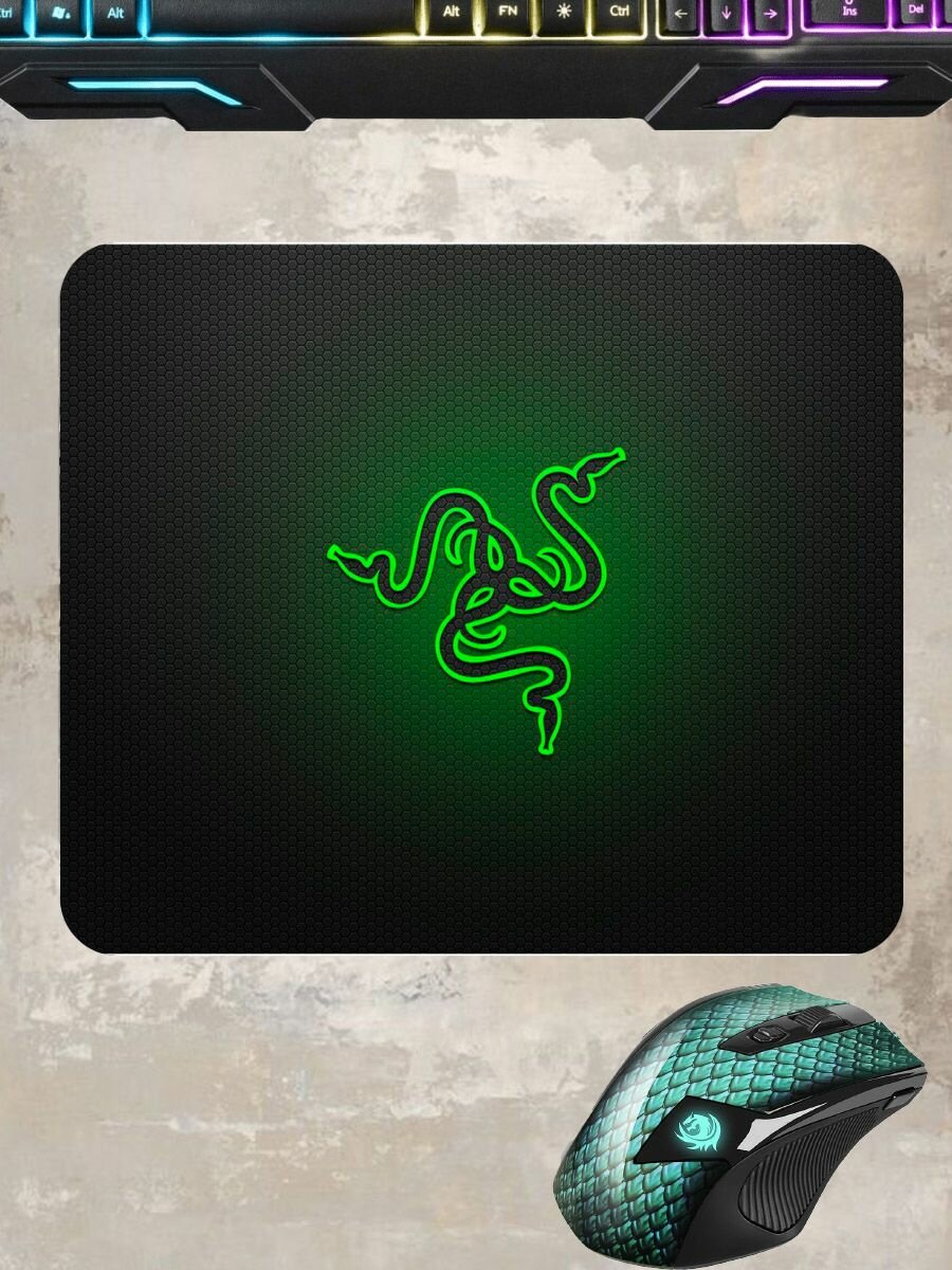 фото Коврик компьютерный "Razer"