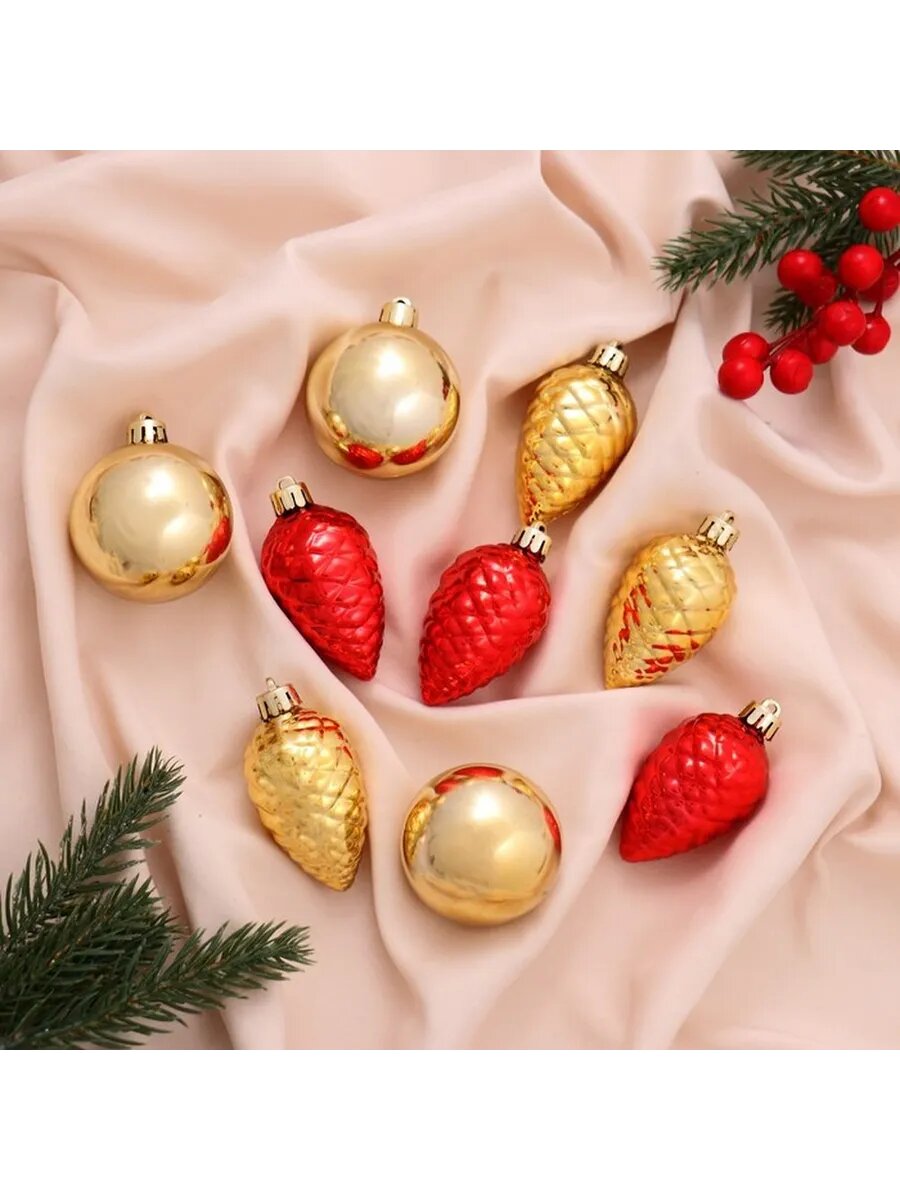 Яркий праздничный набор украшений