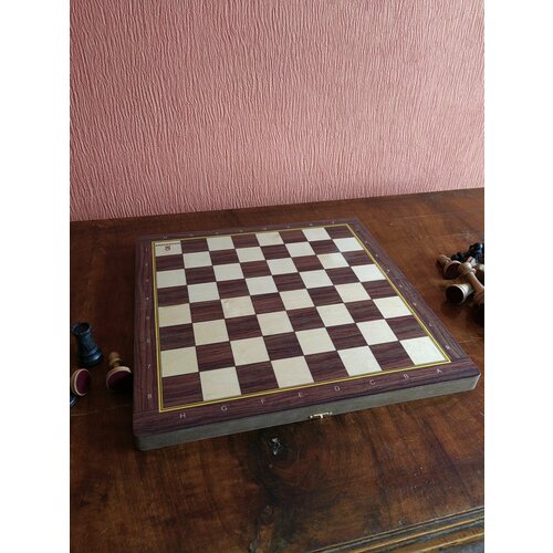 Шахматная деревянная доска 37х37 см шахматная доска деревянная 43х43см