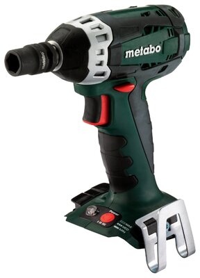 Аккумуляторный ударный гайковерт Metabo SSW 18 LTX 200 4.0Ah x2 Case