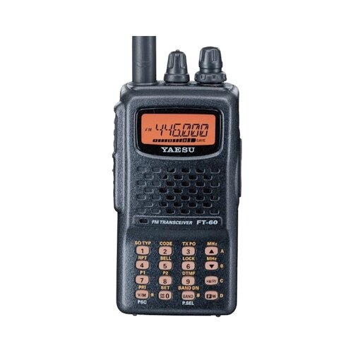 Портативная радиостанция YAESU FT-60R 108-520 700-999990МГц 1400мАч 52Вт 3087000₽