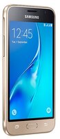 Смартфон Samsung Galaxy J1 (2016) SM-J120H/DS белый