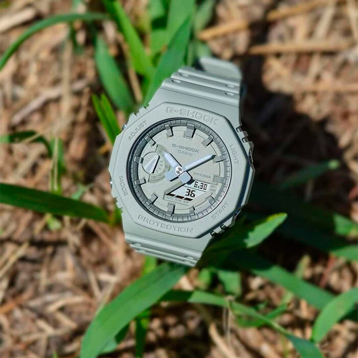 Наручные часы CASIO G-Shock, зеленый, хаки — фото 1