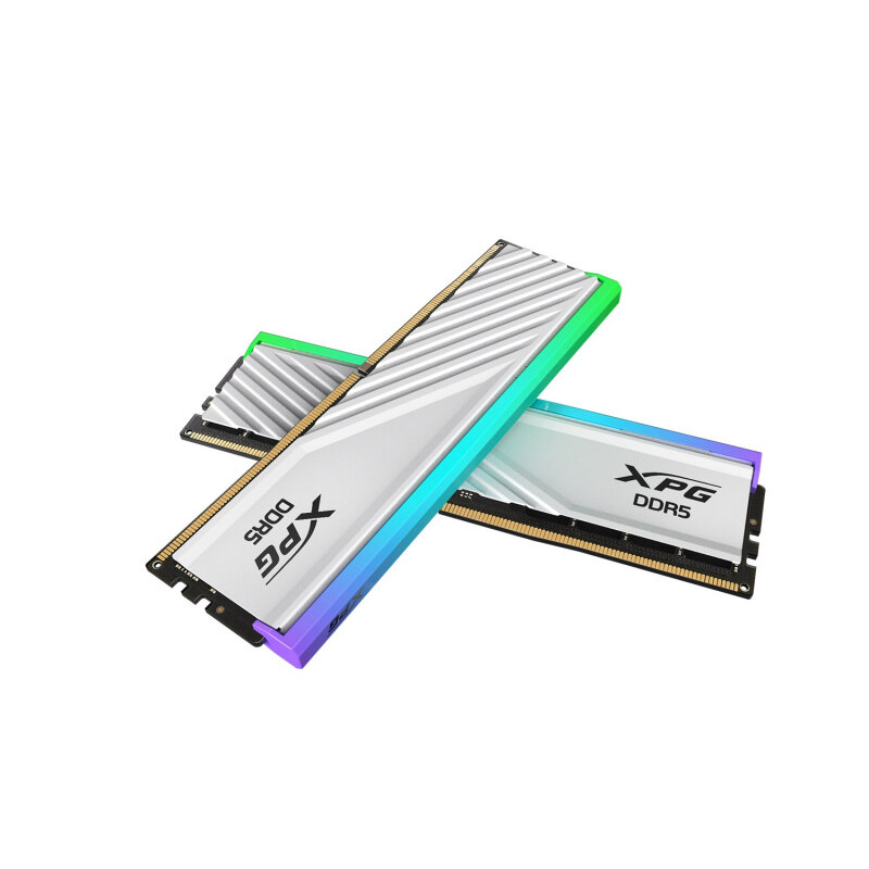 Оперативная память ADATA XPG Lancer Blade RGB 32Gb KIT2 DDR5 PC48000 6000MHz AX5U6000C3016G-DTLABRWH Белый