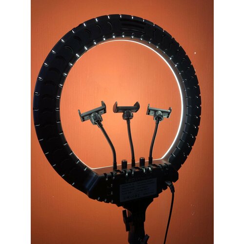 Профессиональная кольцевая лампа 45смС ДУ пультом управленияШтативом 210смДля визажиста наращивания ресниц блогера и селфи 423800₽