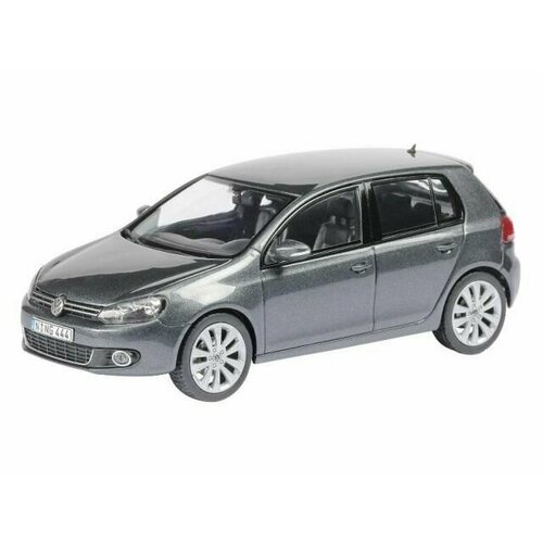 Модель машины 1:34-39 VW GOLF V 42361 серый модель машины 1 34 39 vw golf v 42361 желтый