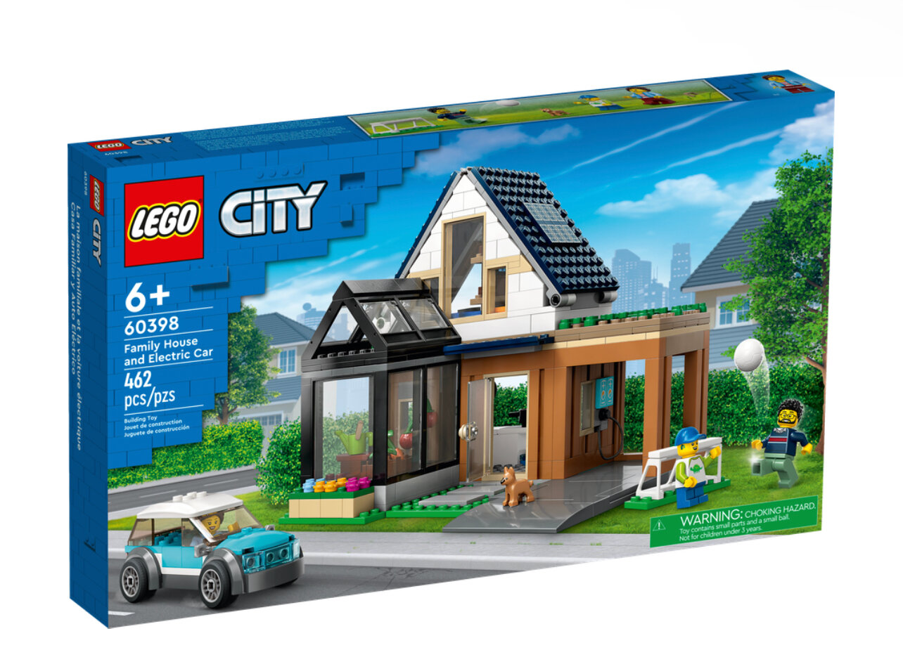 Конструктор LEGO City 60398 Family House and Electric Car, 462 дет.