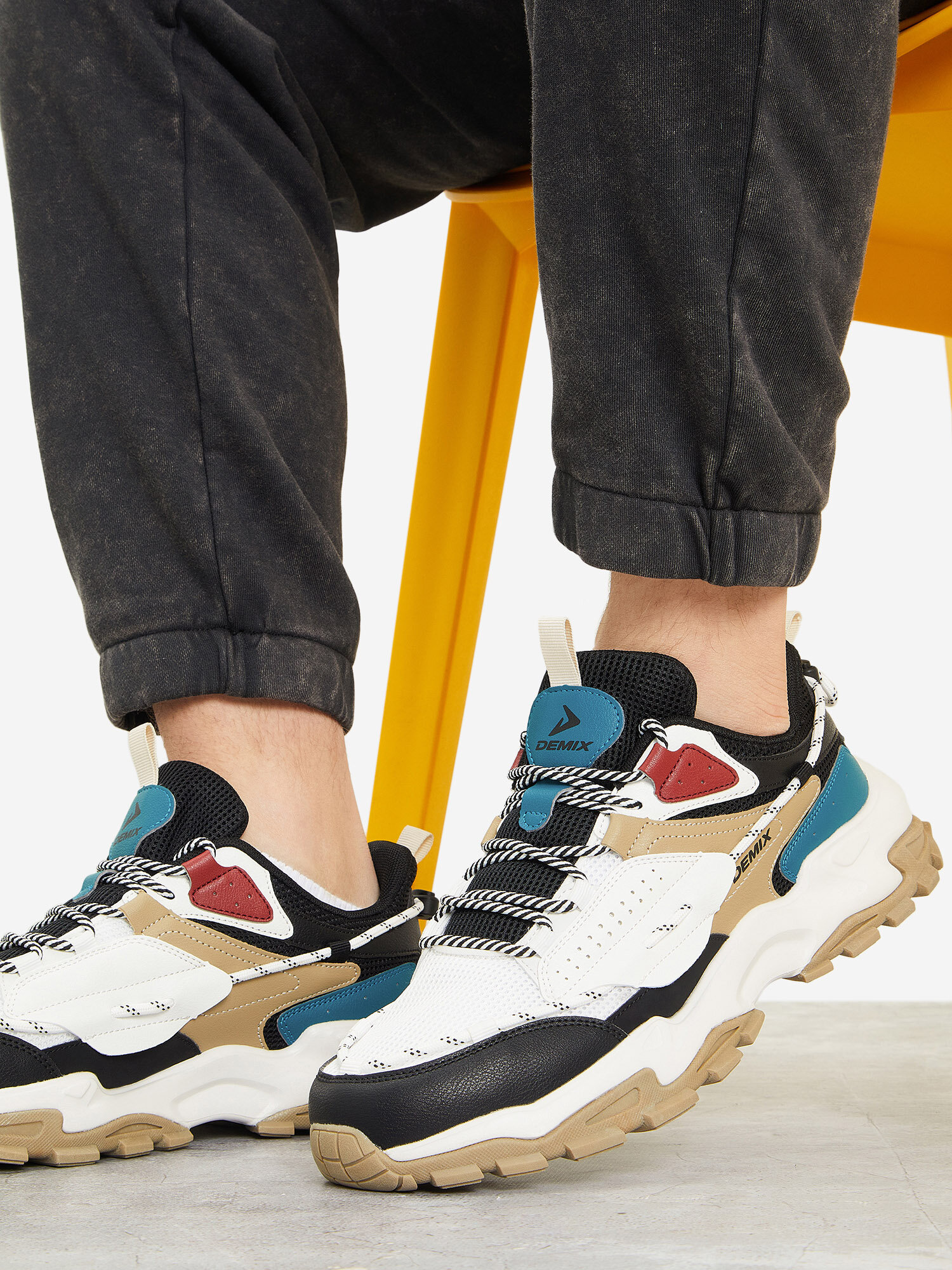 фото Кроссовки мужские Demix Trailish 2 Mesh Белый; RUS: 42, Ориг: 42