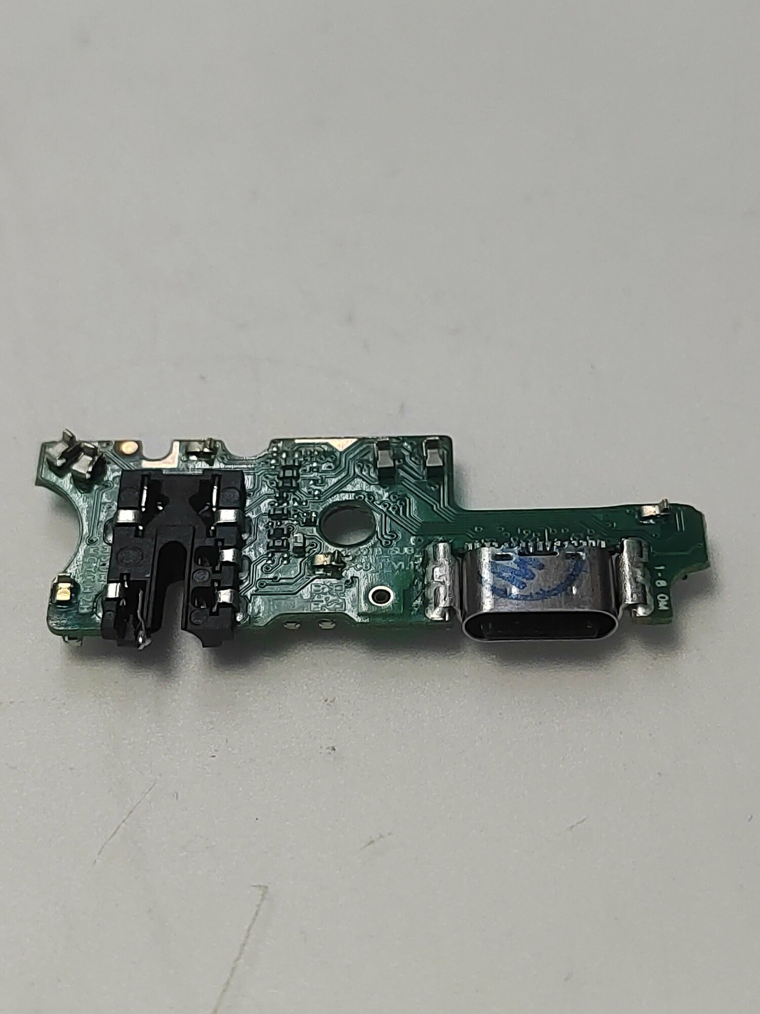 Плата нижняя(шлейф) с разъемом зарядки Tecno spark 9 pro