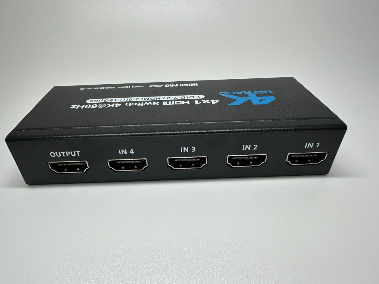 Переключатель (Switch) HDMI 4х1 Ultra HD V-2.0 (4Kx2K, 3D) /VСonn/