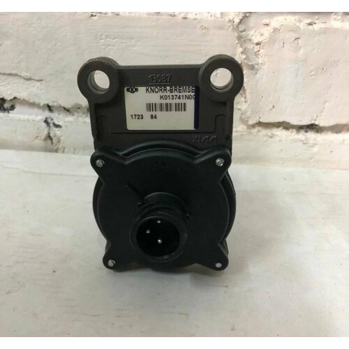 Датчик уровня пневмоподвески Volvo FM FH электронный KNORR BREMSE К013741N00 13500₽