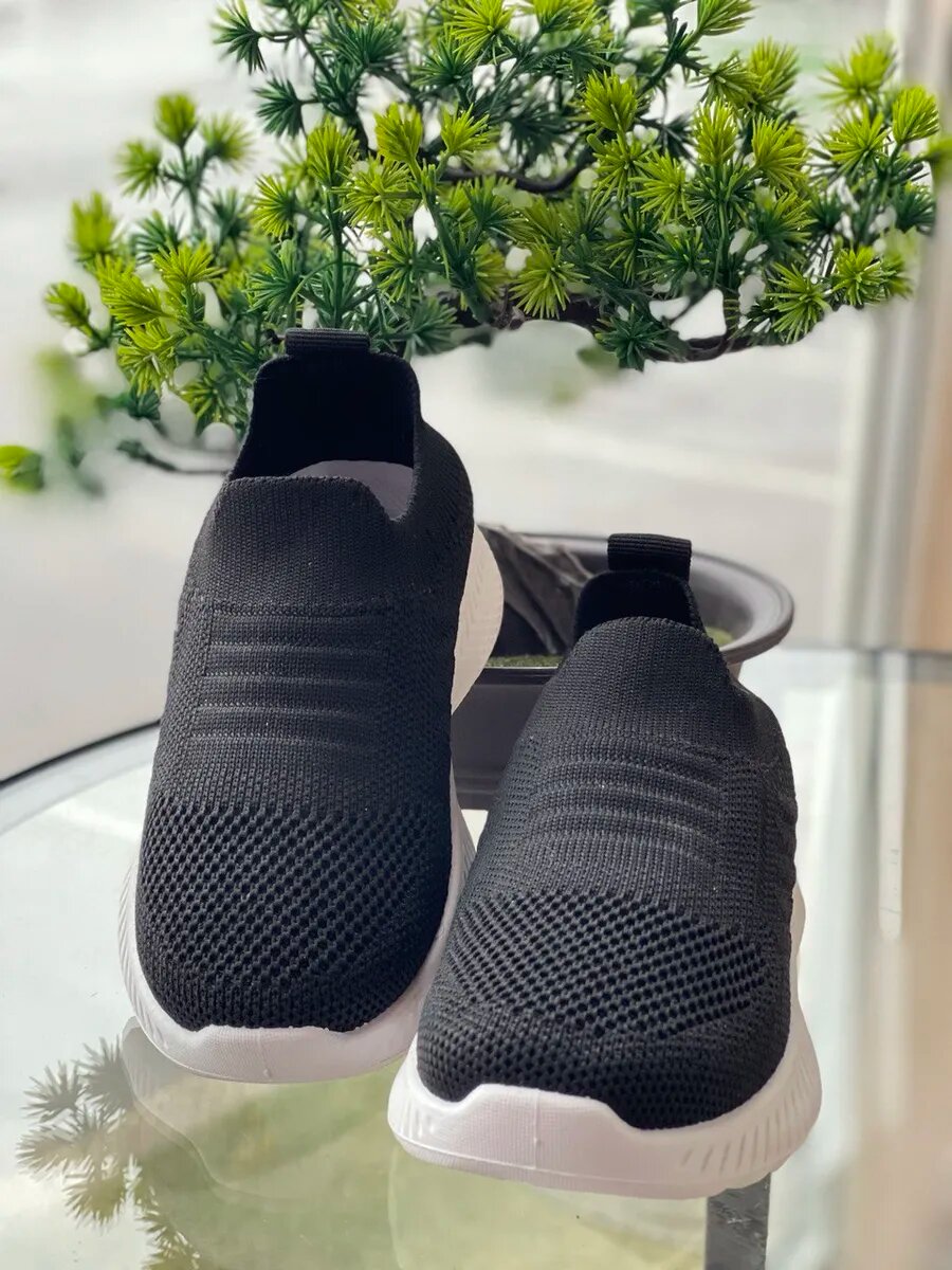 Слипоны Яркое детство размер 18  черный белый