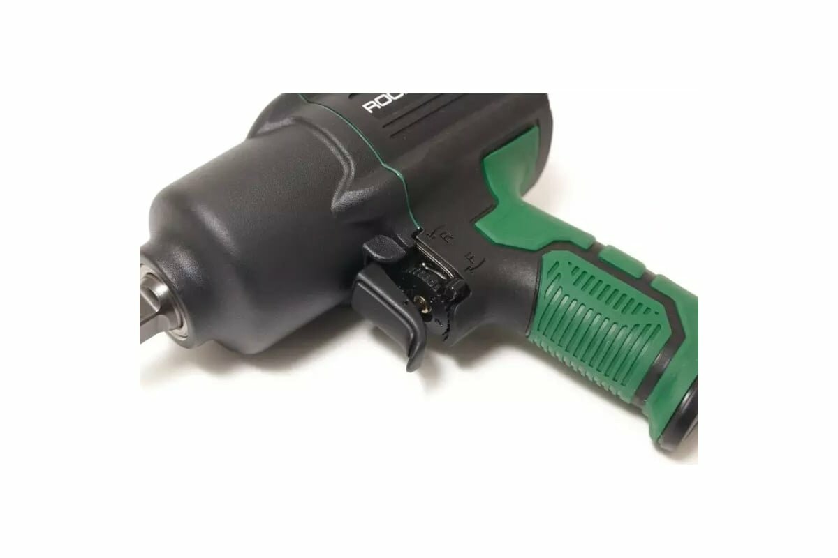 Пневмогайковерты Пневматический гайковерт RockForce RF-82549K4
