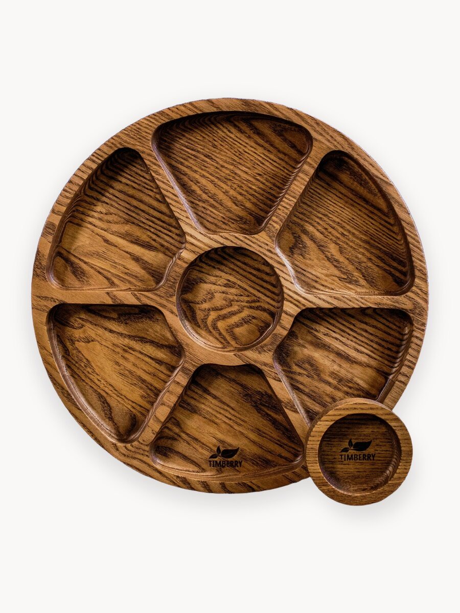 Менажница деревянная круглая 30 см из натурального дуба с соусником