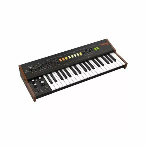 Аналоговый вокодерный синтезатор Behringer Vocoder VC340, 37 клавиш (Синтезаторы)