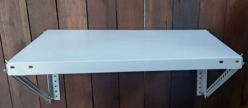 Изображение товара Настенная металлическая полка для гаража 700х300 с нижнем держателем