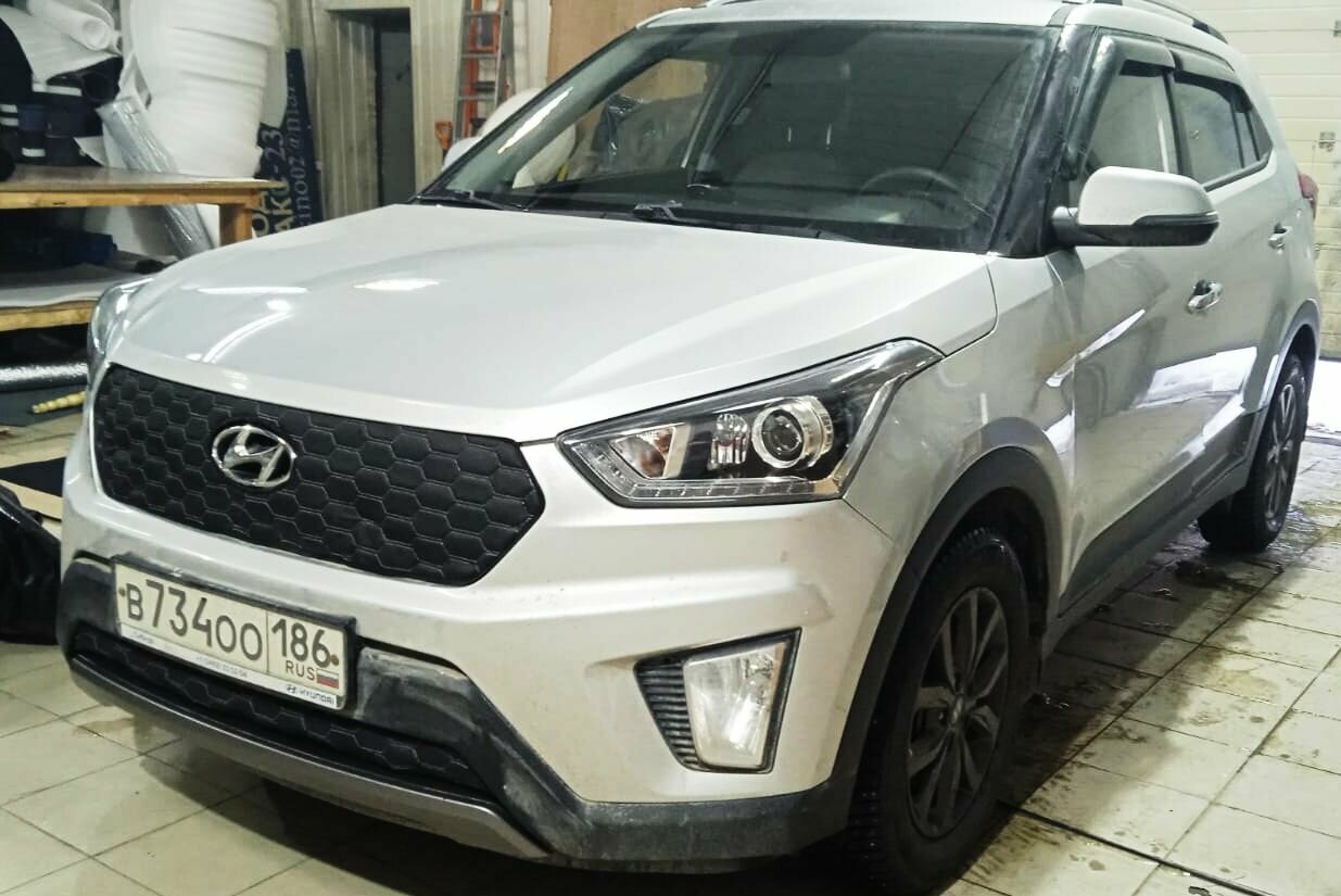 Утеплитель радиатора для Hyundai Creta 2016 - 2020 (Хендай Грета Хундай Крета) Дизайн Соты