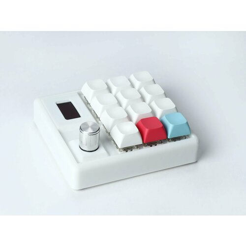 M4CR0Pad (Gateron Brown + XDA белые кейкапы)