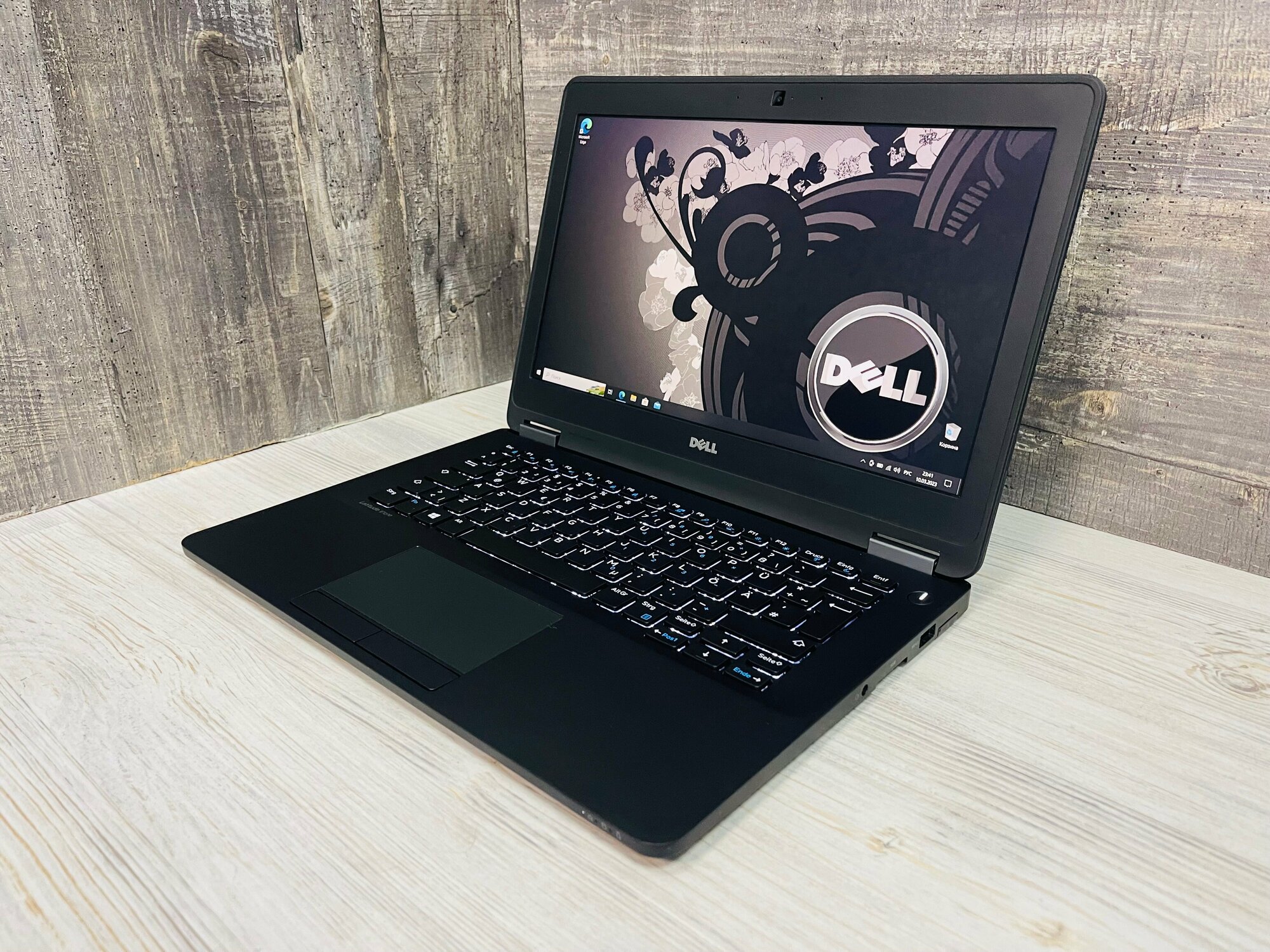 Dell Latitude E7270 13" 1920x1080, Intel Core i5 6300 2.3Ghz, 8Gb, 128Gb, Intel HD, Windows10Pro