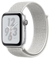 Часы Apple Watch Series 4 GPS 40mm Aluminum Case with Nike Sport Loop серебристый/снежная вершина