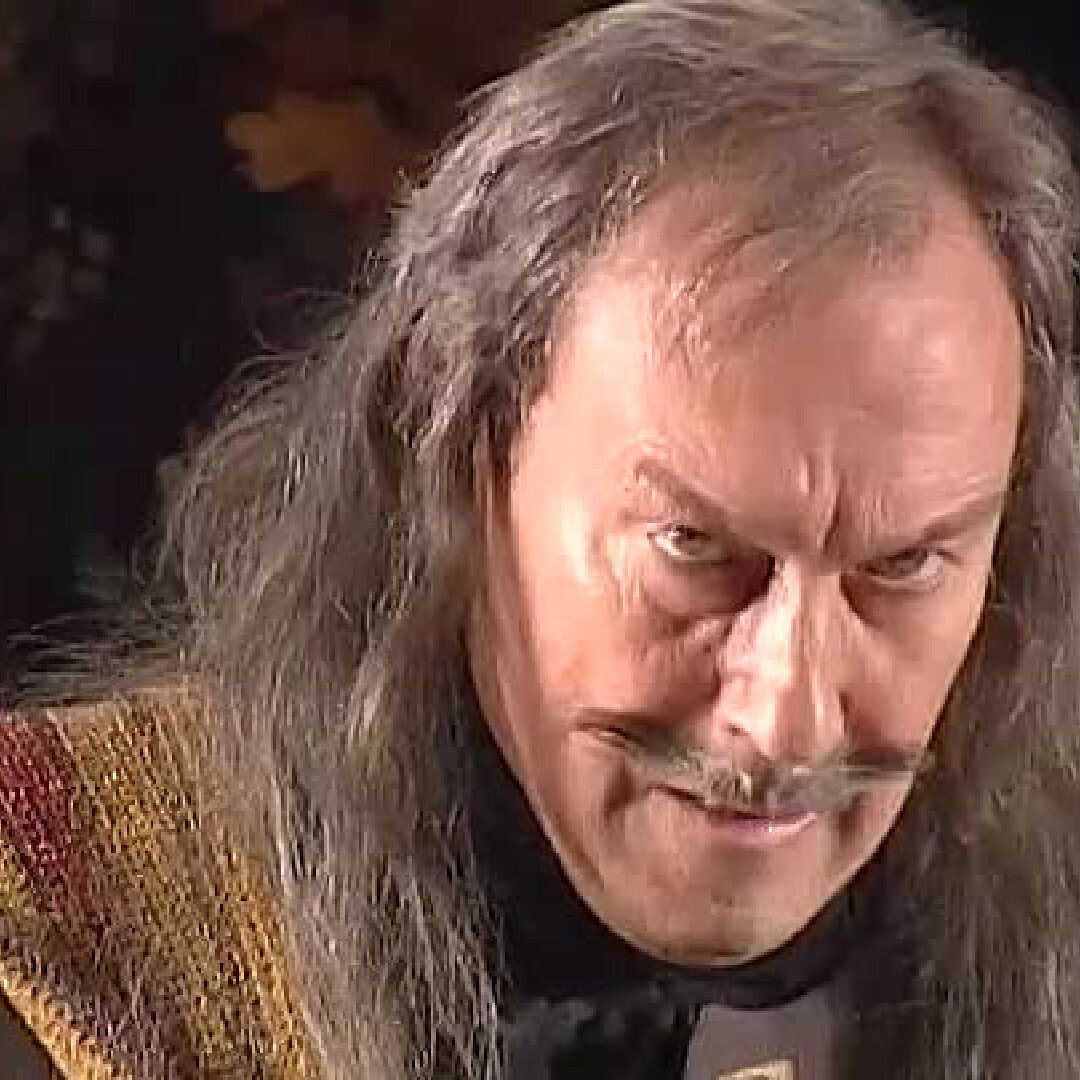 Фон фильма «Шут Балакирев»