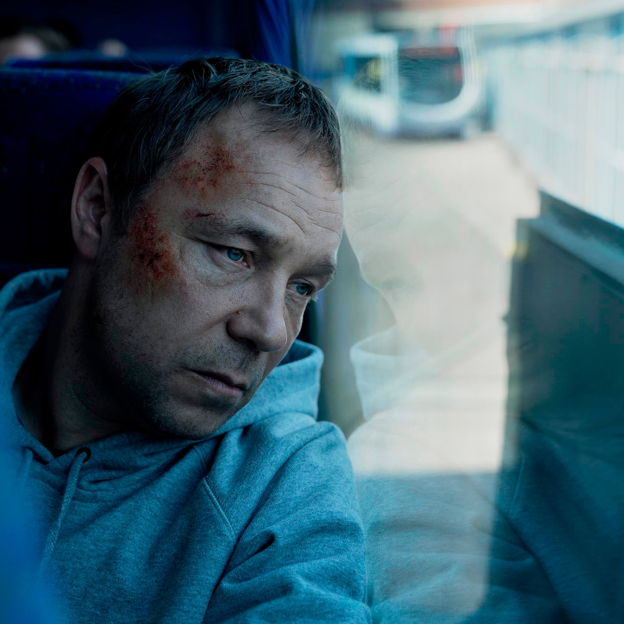 Фон фильма «Чужие грехи»