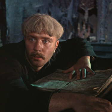 Әдемі бөкселері бар порно