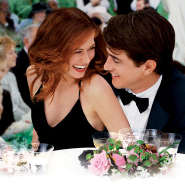 Киімдері оғаш спортшы әйелдердің суреттері