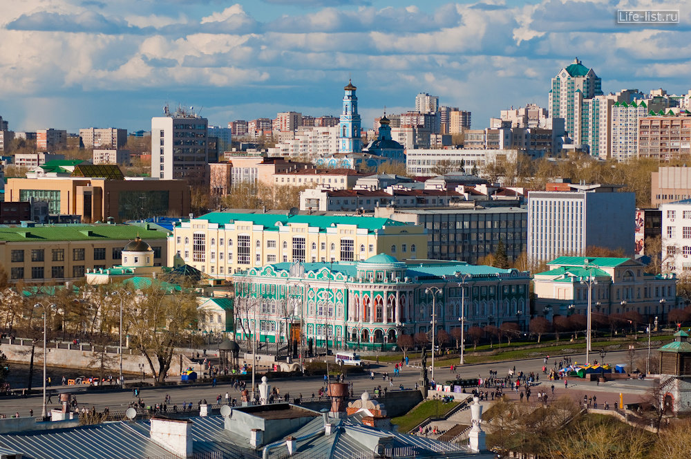 дом севастьянова в екатеринбурге фото