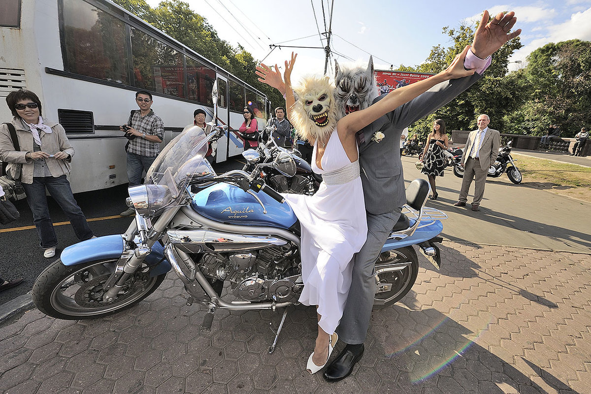на мотоцикле фото