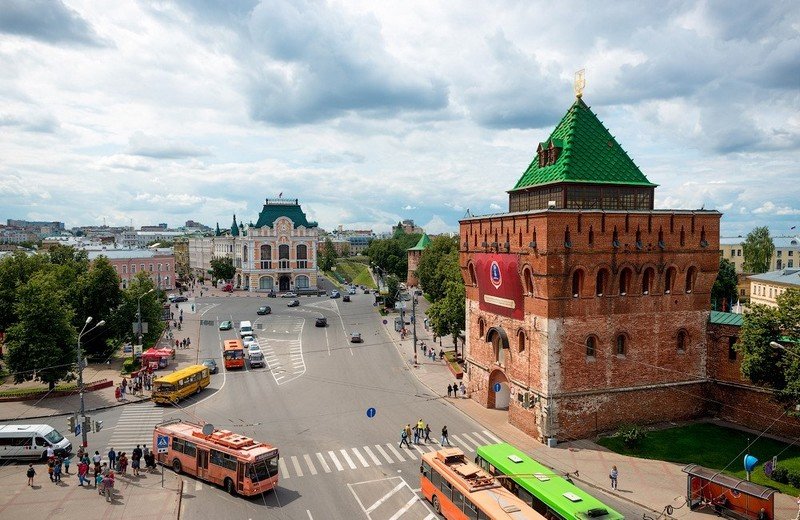дмитриевская башня нижегородского кремля фото