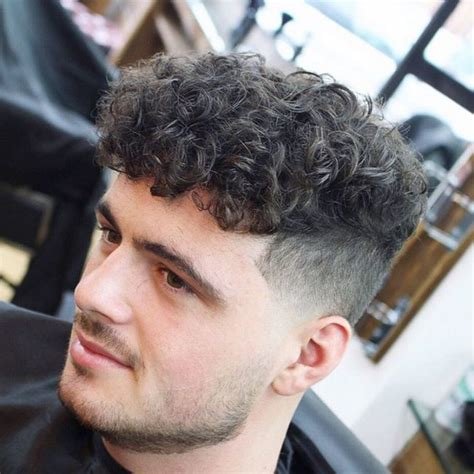 38 Kartochek V Kollekcii Muzhskie Strizhki Na Volnistye Volosy Polzovatelya Liliya V Yandeks Kollekciyah