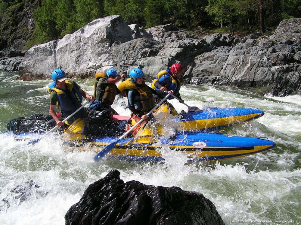 whitewater rafting фото