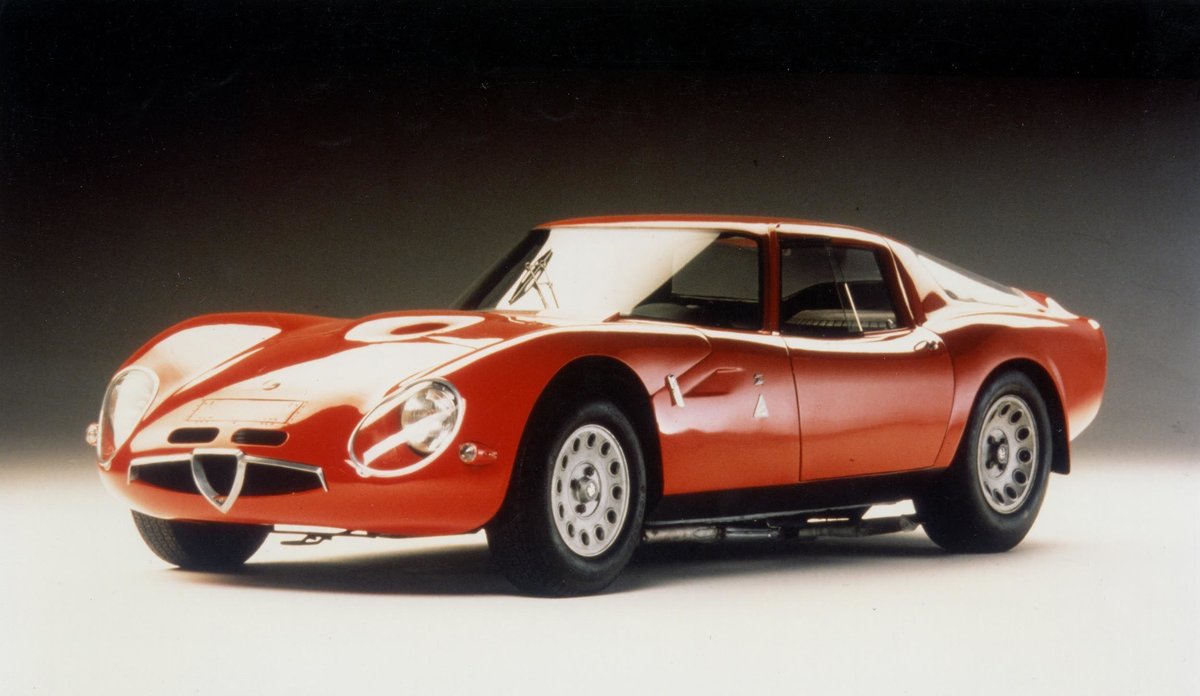 alfa romeo tz2 фото