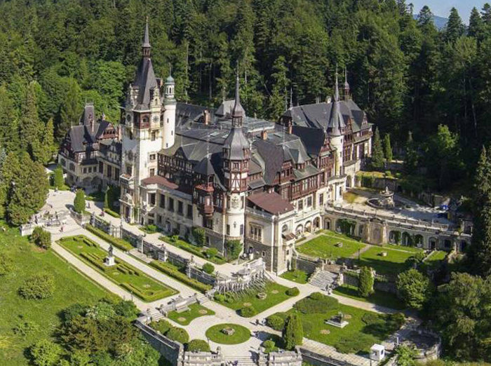 замок пелеш румыния фото