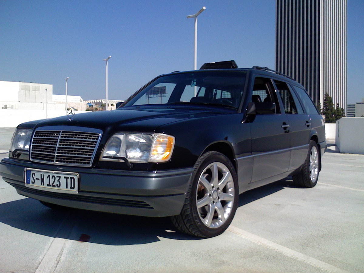 mercedes-benz w124 фото