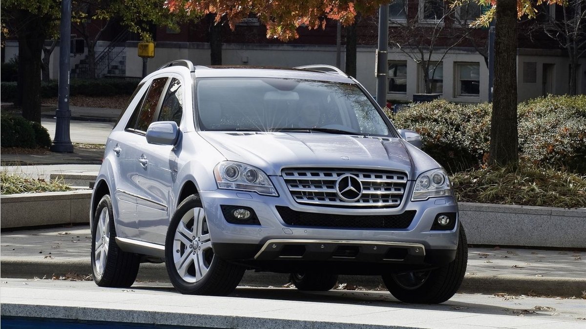 mercedes benz ml 63 amg фото