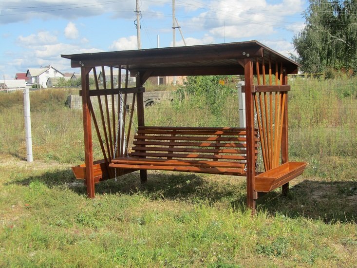деревянные садовые качели фото