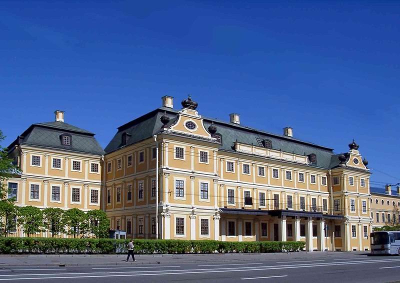 меншиковский дворец в санкт петербурге фото