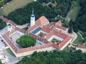 аббатство хайлигенкройц фото