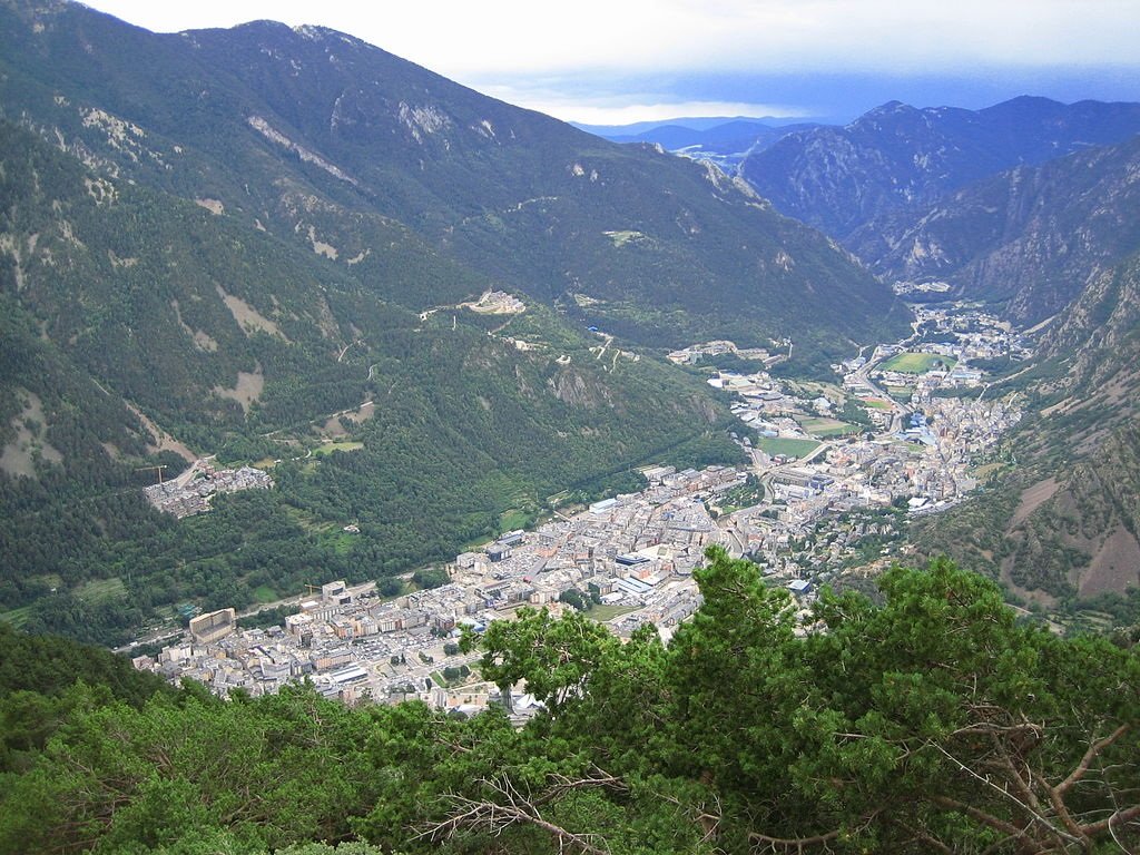 андора фото