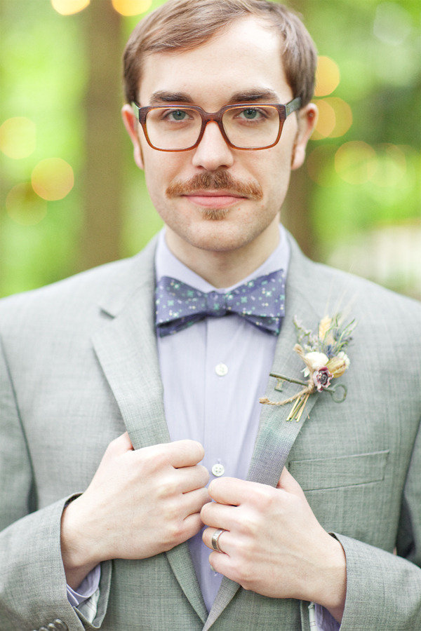 groom фото
