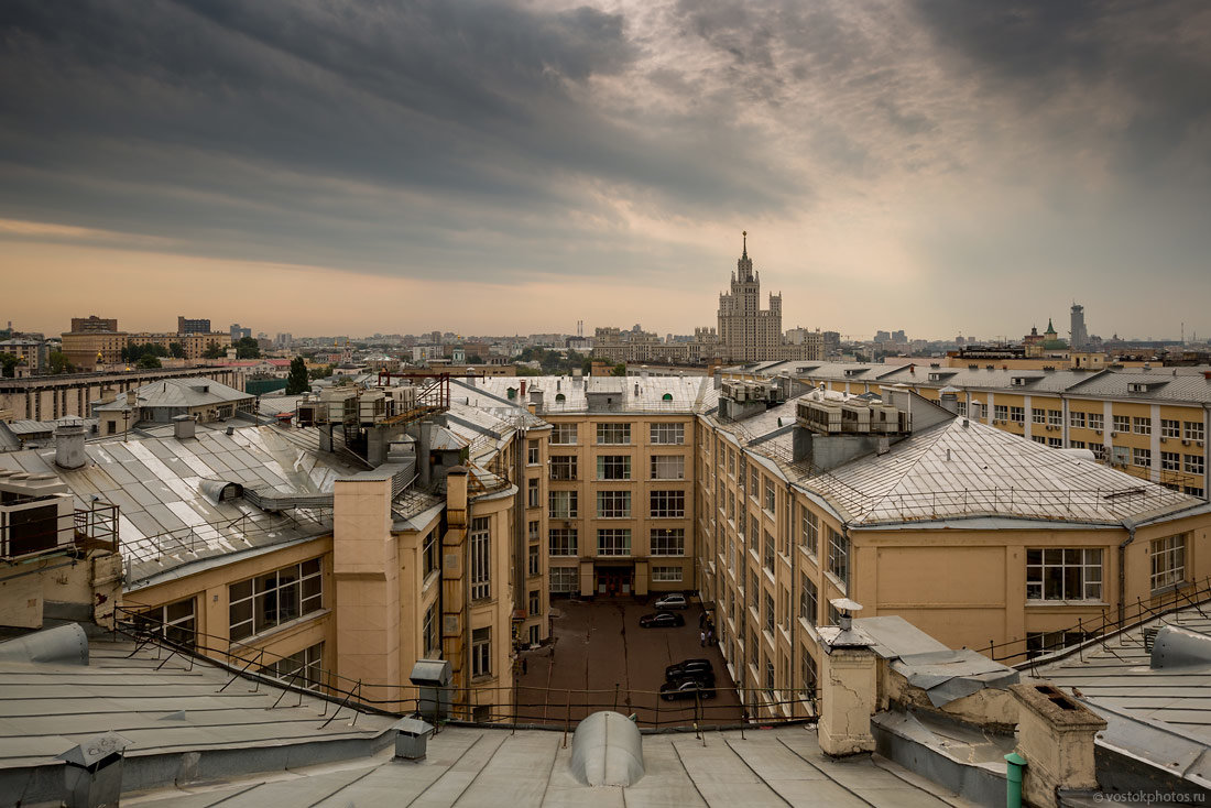высотка на котельнической набережной фото