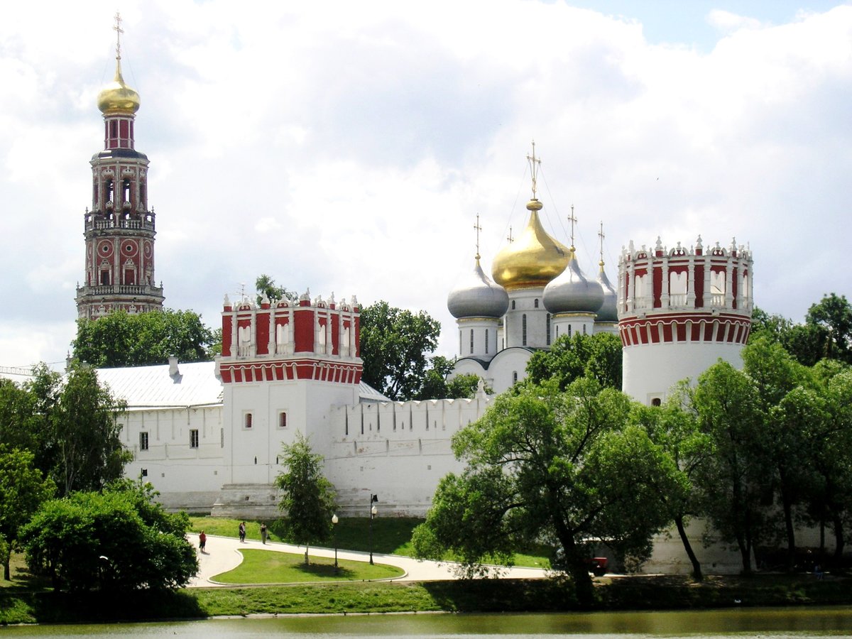 новодевичий монастырь москва фото