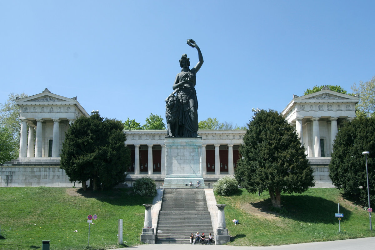 статуя баварии фото
