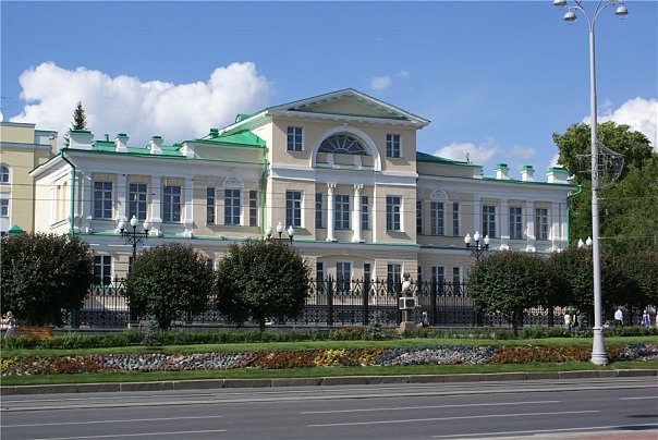 музей истории камнерезного и ювелирного искусства екатеринбург фото